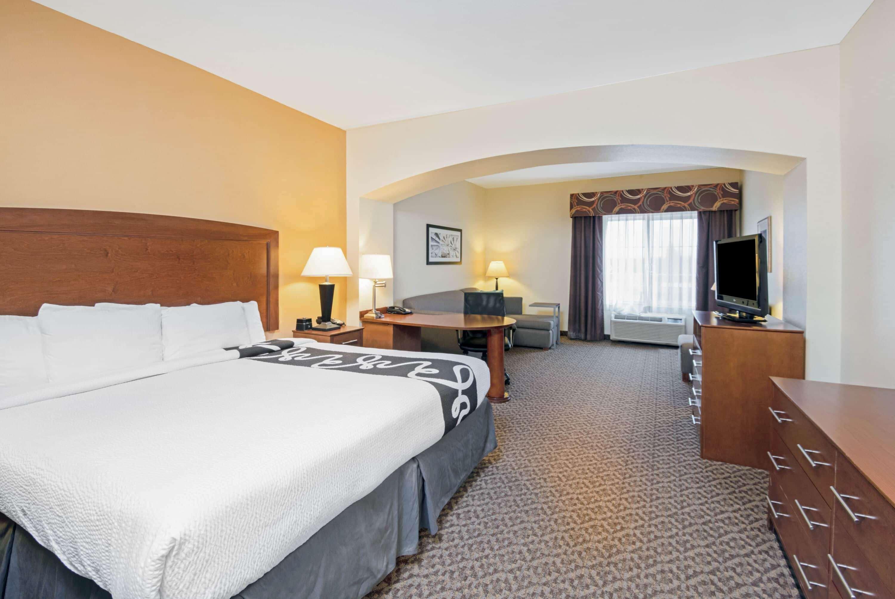 La Quinta By Wyndham Lawton / Fort Sill Exterior photo