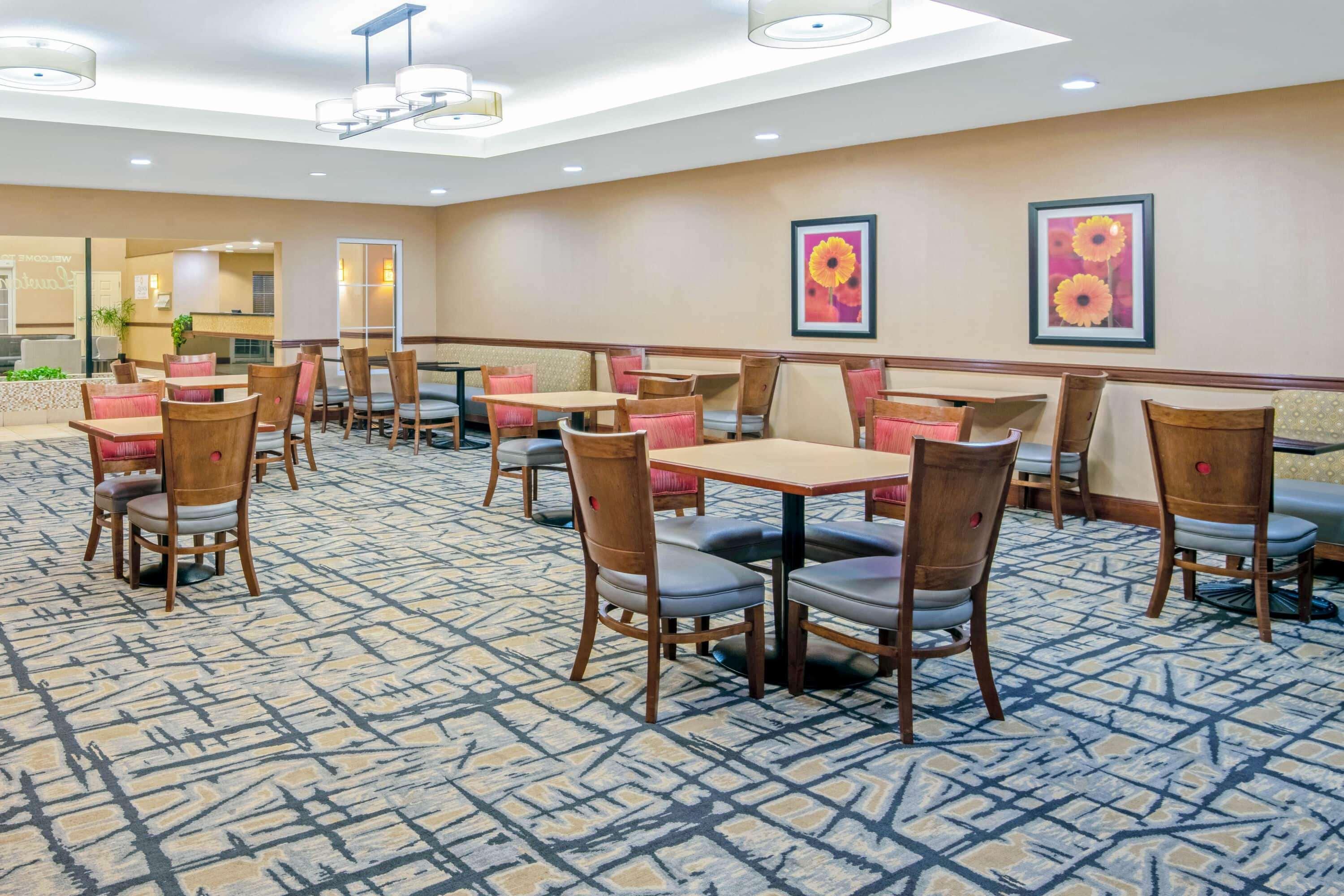 La Quinta By Wyndham Lawton / Fort Sill Exterior photo